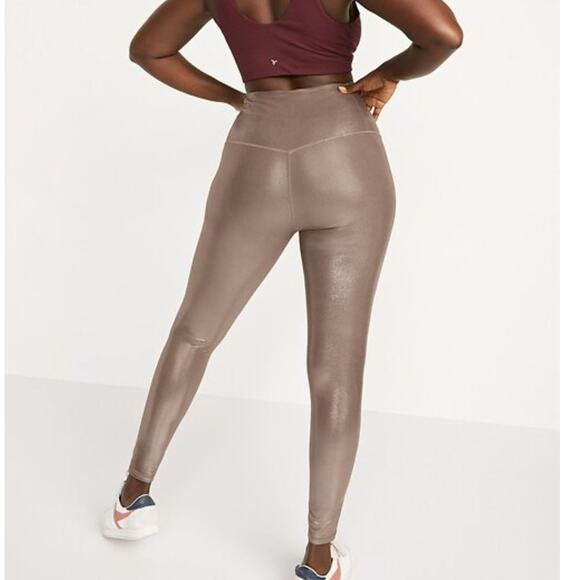 OLD NAVY Active Extra High-Rise PowerSoft Leggings Shiny Taupe Metallic Sz XXL - Picture 2 of 8